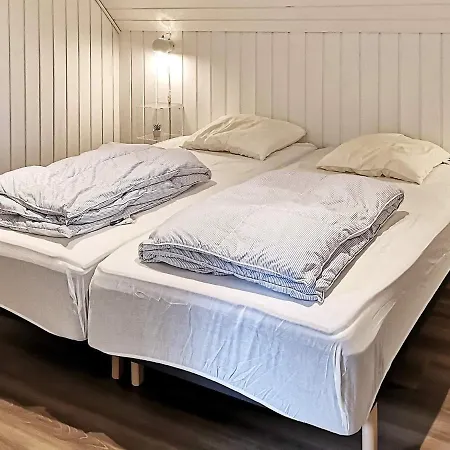 Two-bedroom Holiday In Ringkobing 10 * Sondervig