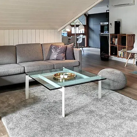 Holiday home Two-bedroom Holiday In Ringkobing 10 *
